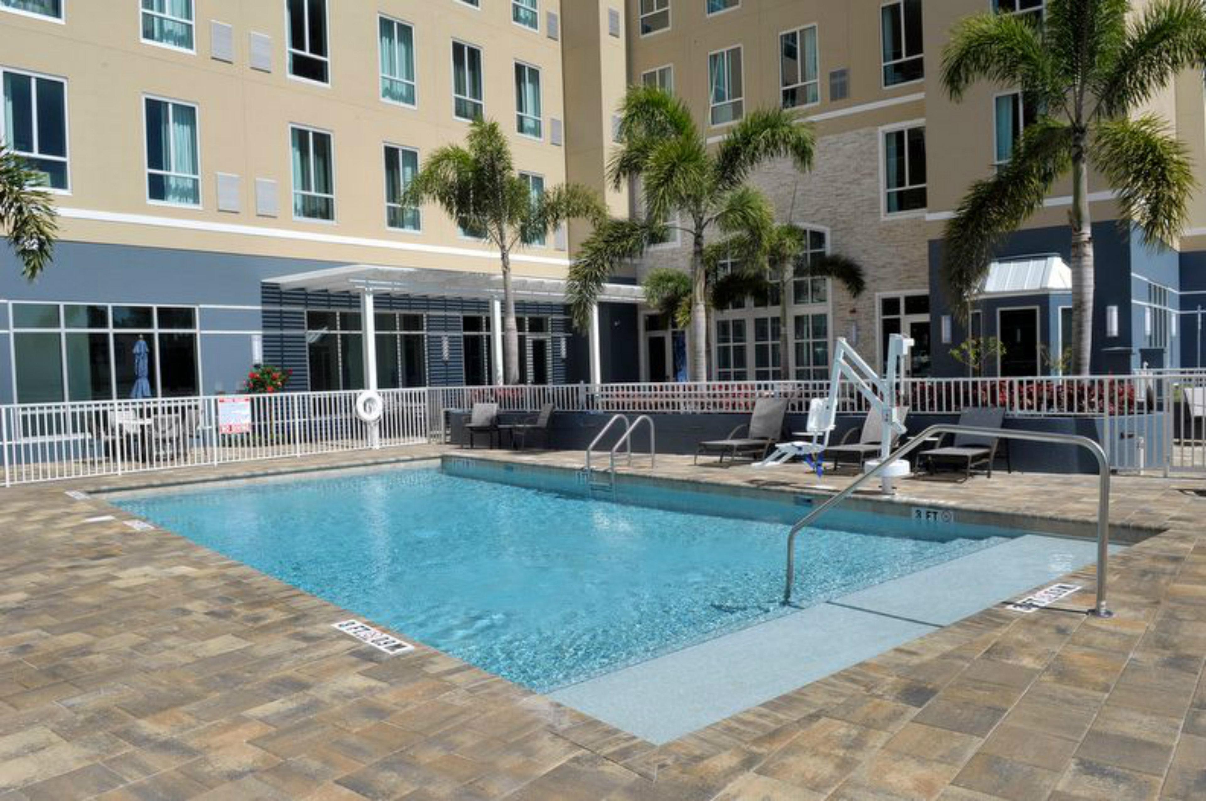 Staybridge Suites St. Petersburg Fl By Ihg Kültér fotó